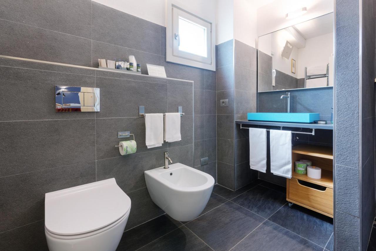 Malagigi Guest House Феррара Экстерьер фото