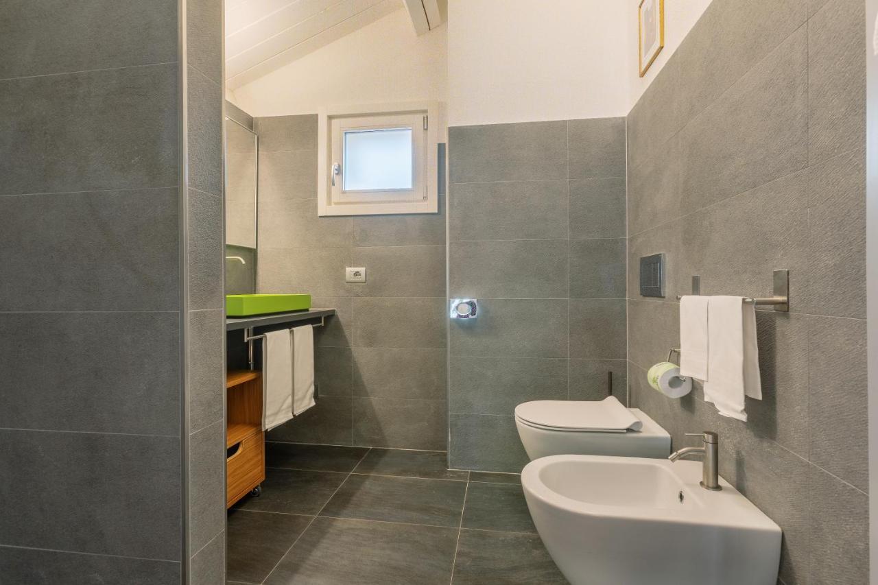 Malagigi Guest House Феррара Экстерьер фото
